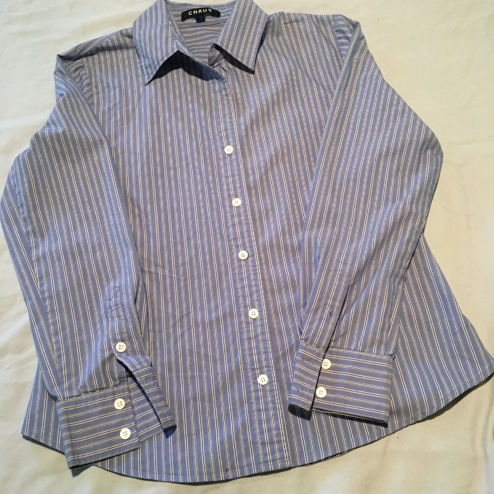 Chaus, Button down shirt.